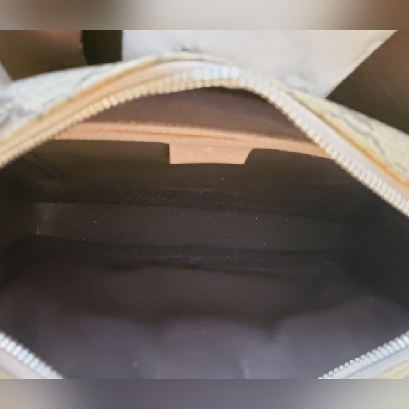 Gucci GG Supreme crossbody - Picture 11 of 14